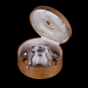 Rare Imperial kovsh set in original case — image 1