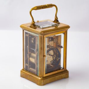 Carriage clock with repeater with nice leather box. — image 8