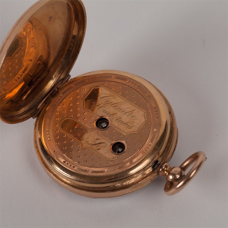 Gold pocket watch. — image 3