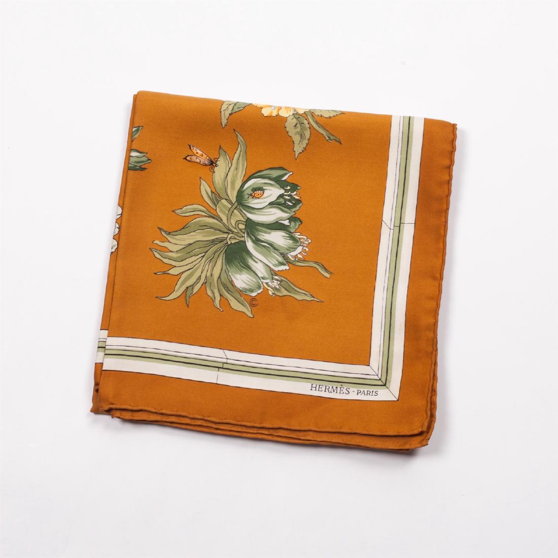 Hermes "Quai aux fleurs" silk scarf. 1952 — image 2