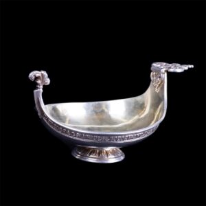 Unusual Faberge kovsh in 17th century style — image 1