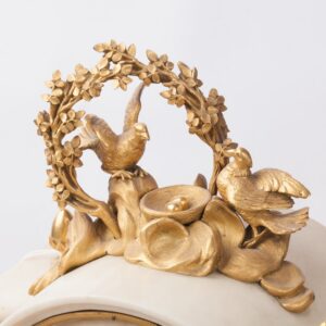 Mantel clock with marble and bronze. 18th century. — image 2