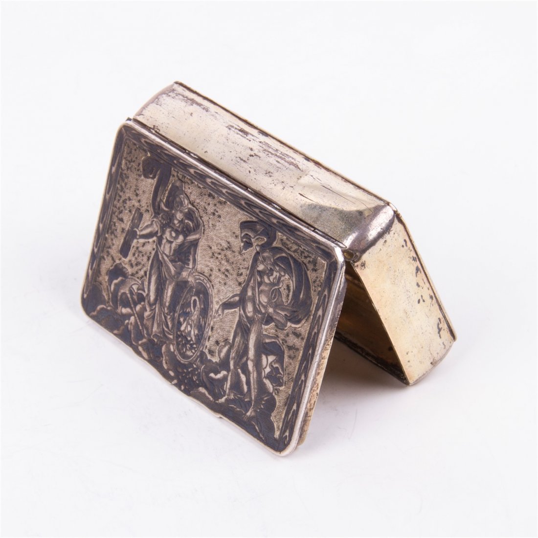 Russian silver-gilt snuff-box in honor of a victory of — image 3