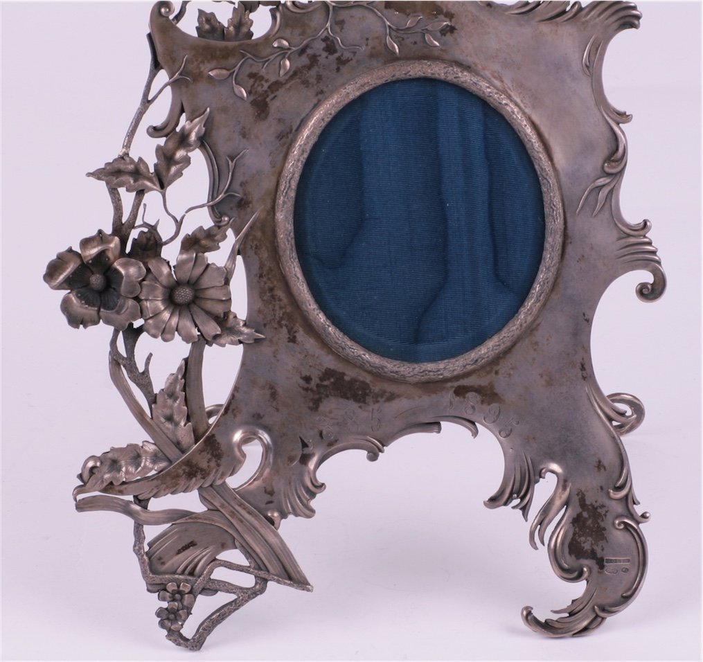 Russian silver photo frame. Makers mark of Konstantin — image 3