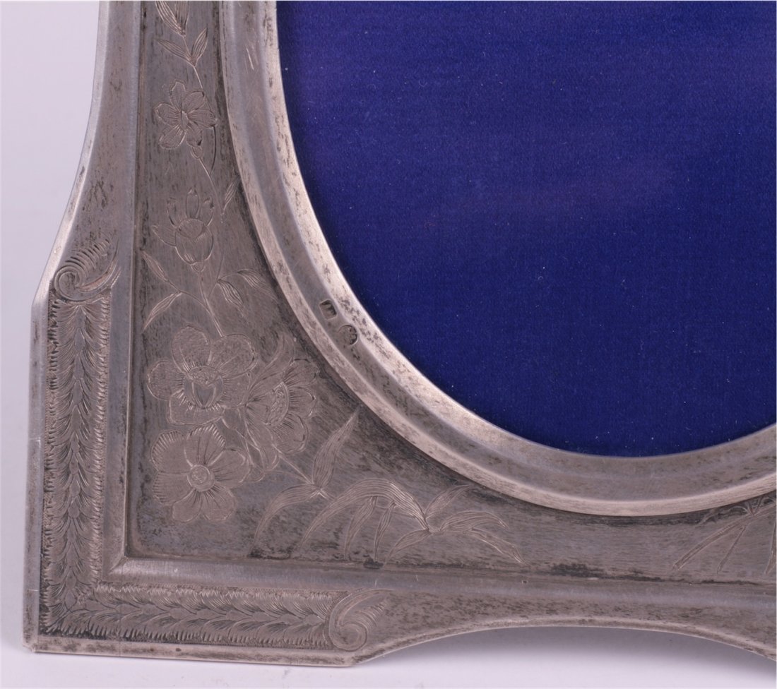 Russian photo frame. D.Nikolaev manufactory. — image 2