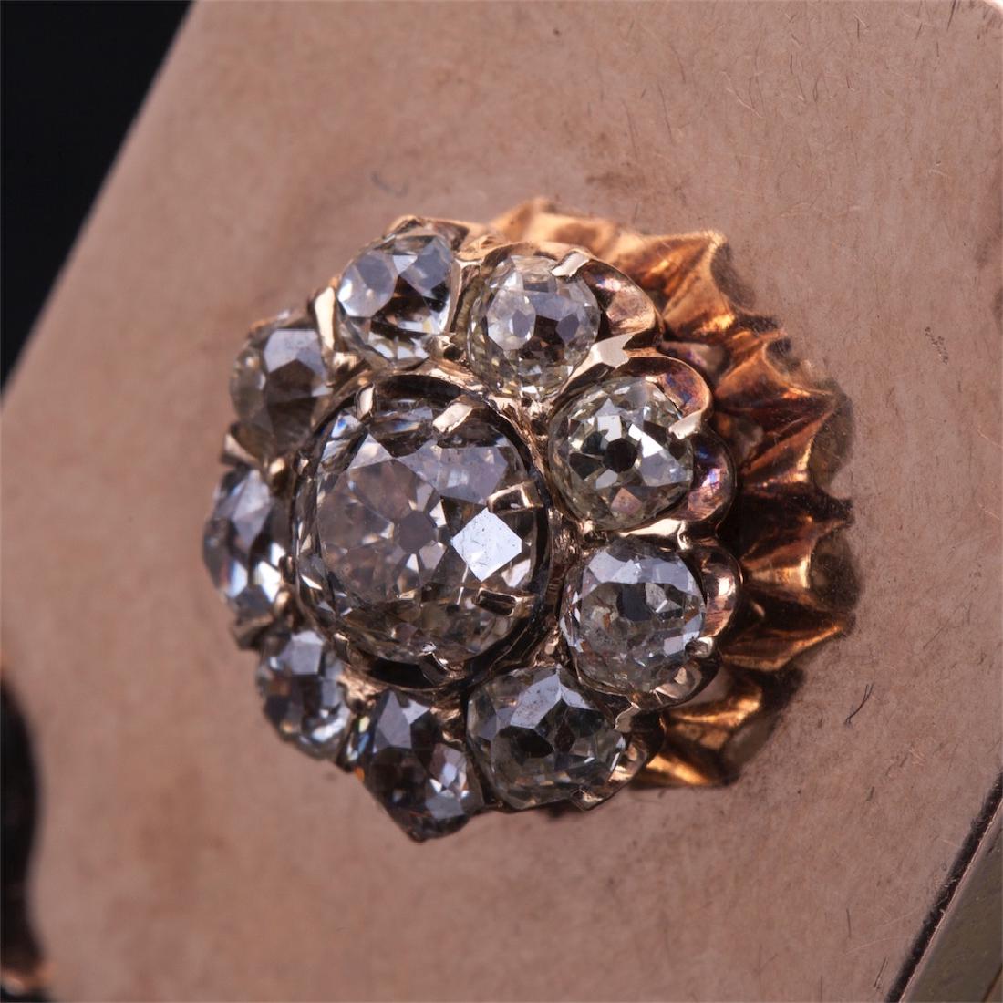 Gold pendant/medallion with old cut diamonds — image 2