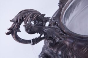 Huge solid silver fruit bowl with glass. — image 3