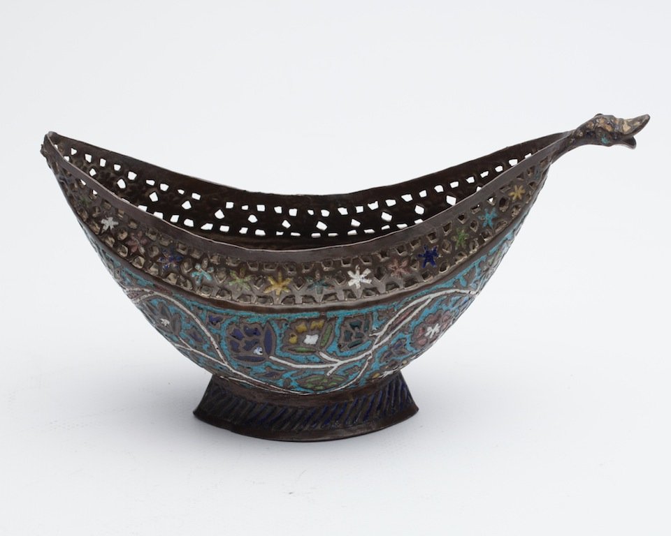 Russian enamel pot — image 1