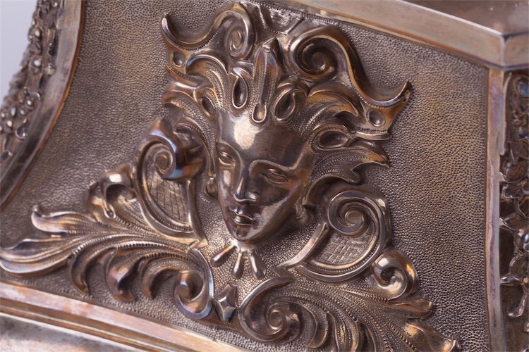 Solid silver vase for fruits. — image 2