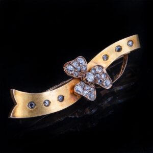 Antiqur gold, 56 brooch with diamonds — image 2