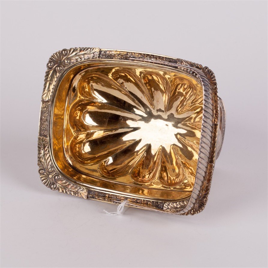 Silver candy bowl in "empire" style. Petersburg, circa — image 4