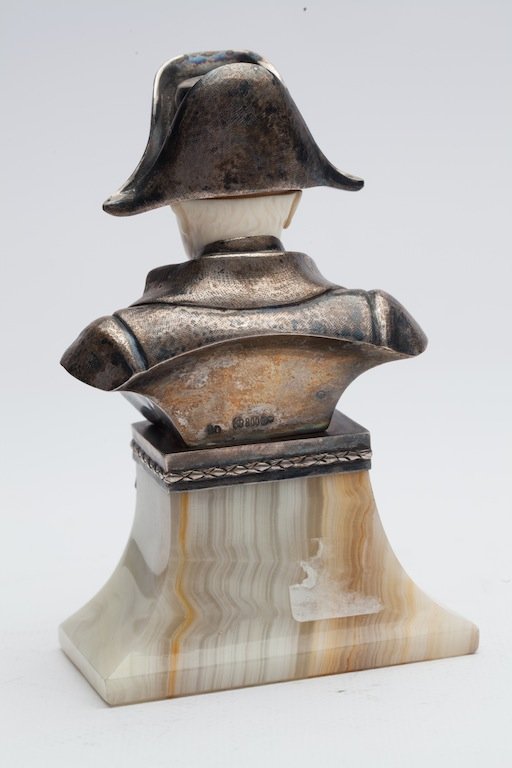 Bust of Napoleon Bonoparte — image 3