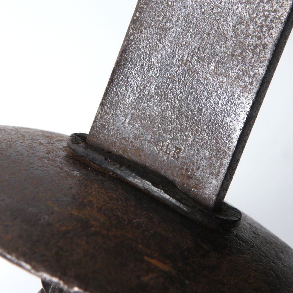 English navy cutlass. — image 7