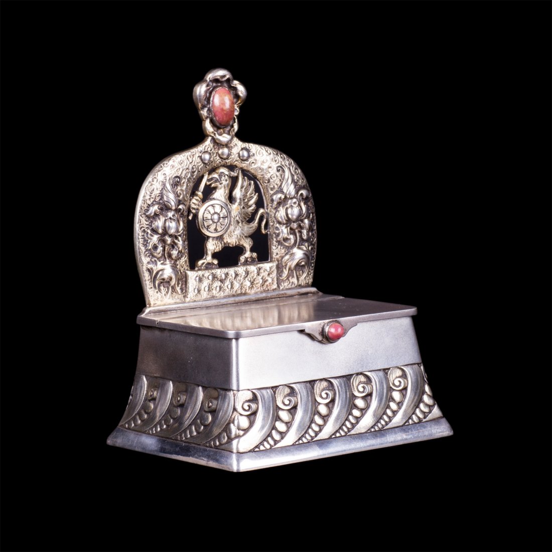 Exceptional Faberge gem-set presentation salt-cellar — image 2