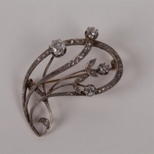 Gold Art Noveau Russian imperial time brooch with — image 1
