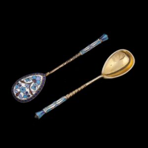 Set of 12 silver and enamel tea spoons — image 3