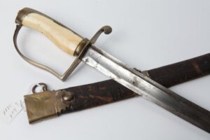 English presentation sword. — image 1