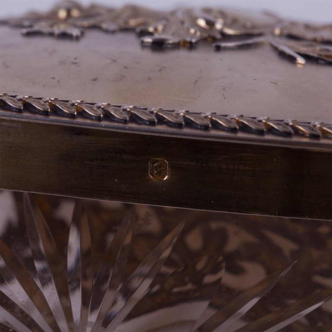 French solid silver box with blue glass. — image 5