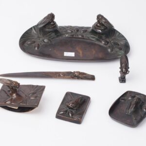 Desk set with signature. — image 1