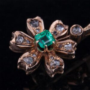 Gold, 583 brooch with diamonds and emerald — image 2