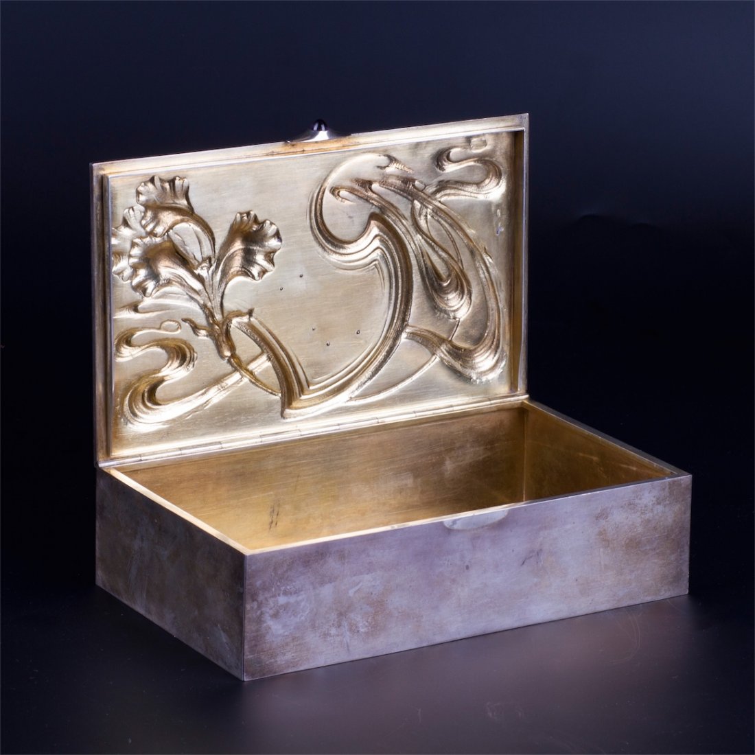 Great Faberge Art nouveau gem-set silver-gilt cigar box — image 3