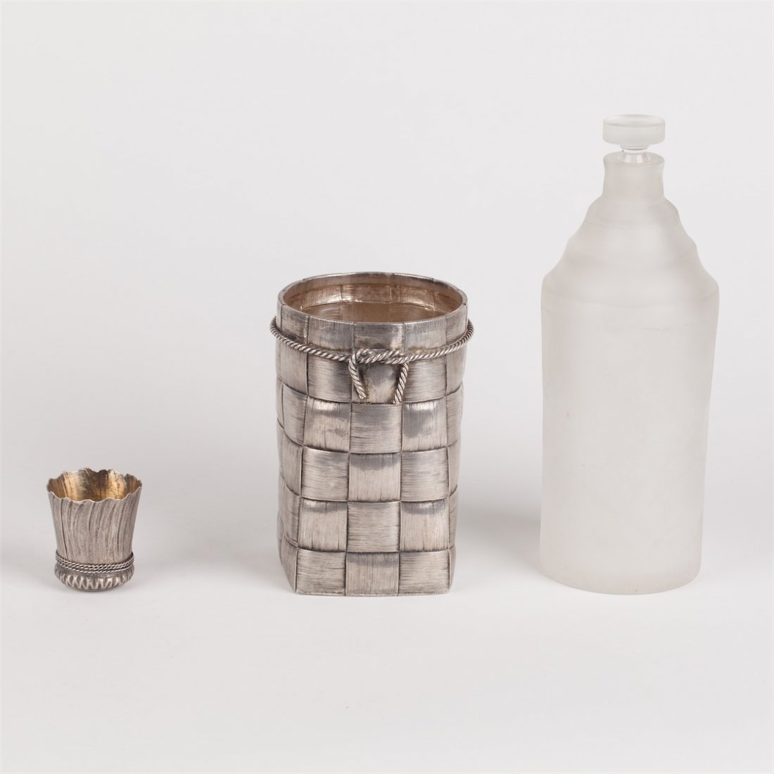 Vodka carafe. Trade shop of Grachev Brothers. — image 4