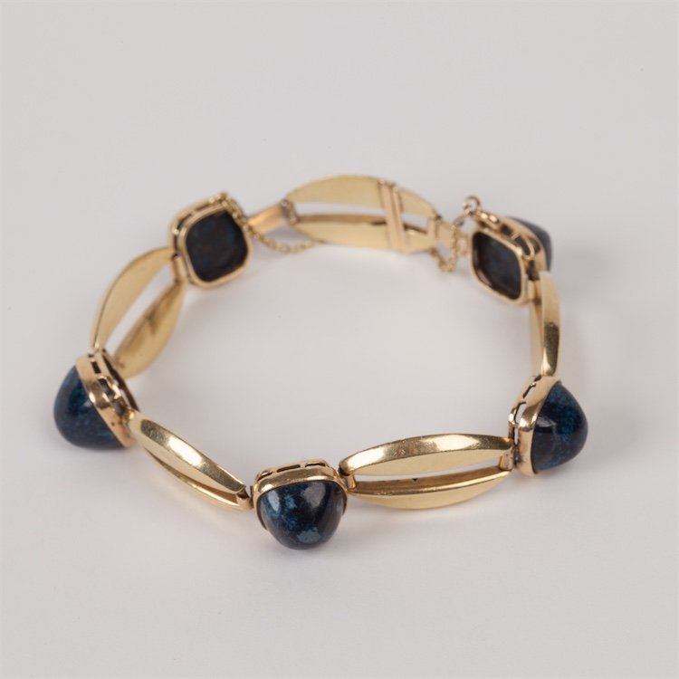 Gold bracelet with Jasper. — image 2