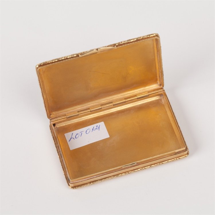 18K gold box. — image 3