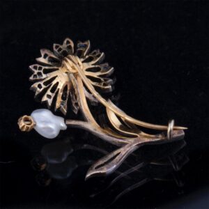 Gold, 56 brooch with diamonds, sapphires and natural — image 4