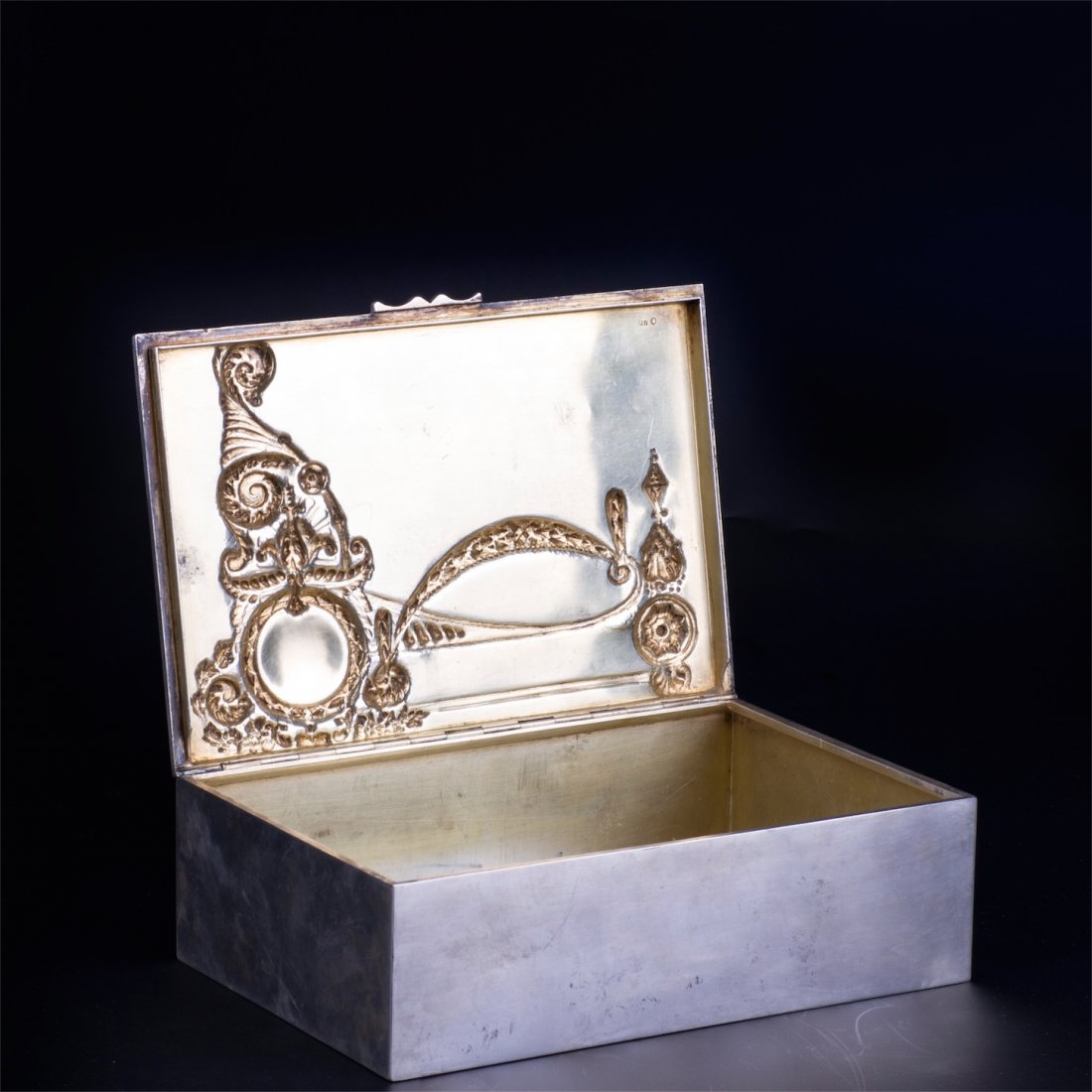 Great Russian silver cigar box in Art nouveau style — image 3