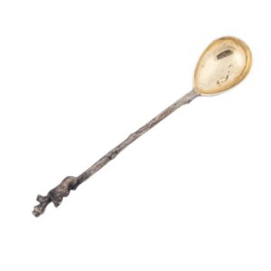 Silver cast tea-holder spoon "Bear" — image 1