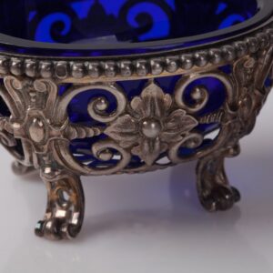 Pair of silver saltcellars. — image 3