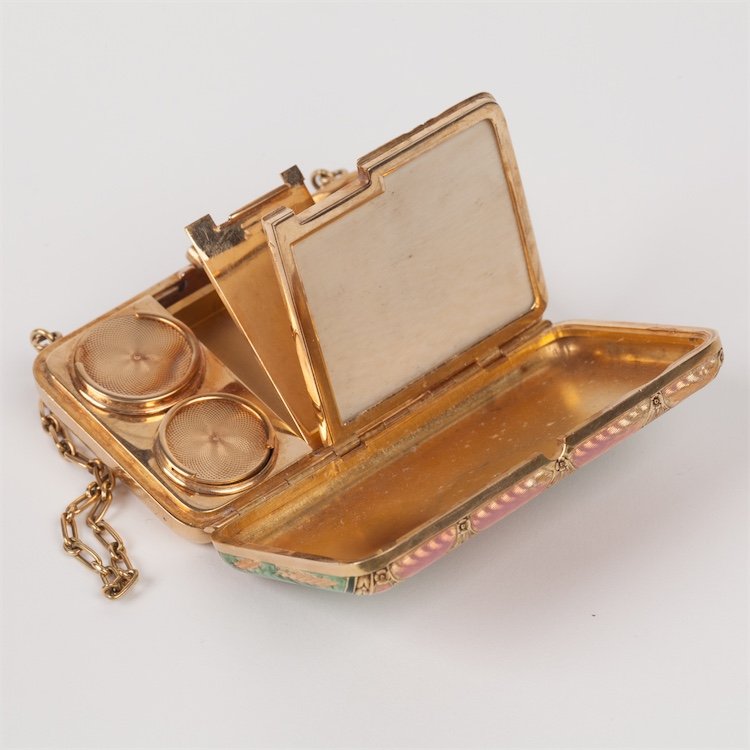 18K gold enamel ladies bag-purse with chain. — image 7