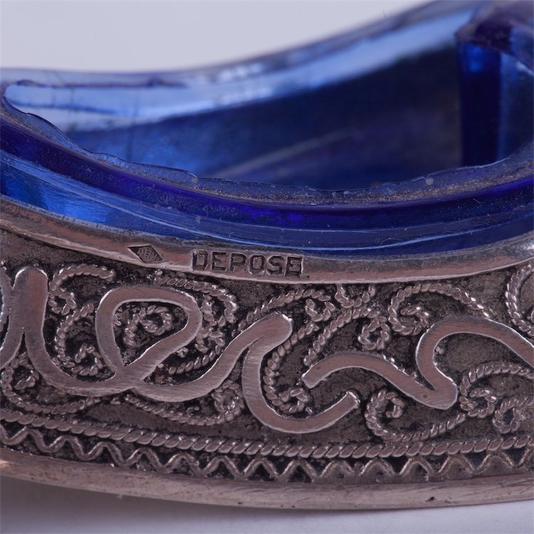 Pair of silver saltcellars. — image 4