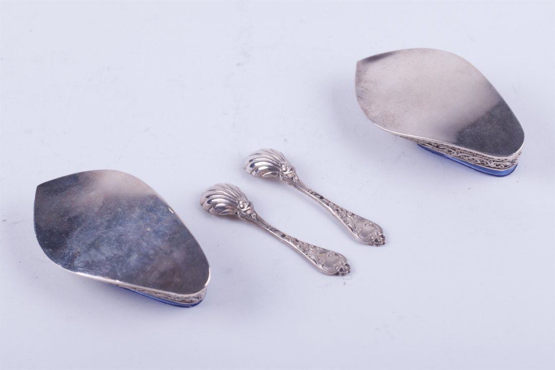 Pair of silver saltcellars. — image 5