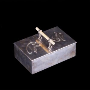 Silver and white material double lid cigar box by — image 1