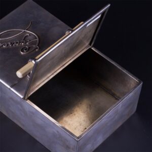 Silver and white material double lid cigar box by — image 4