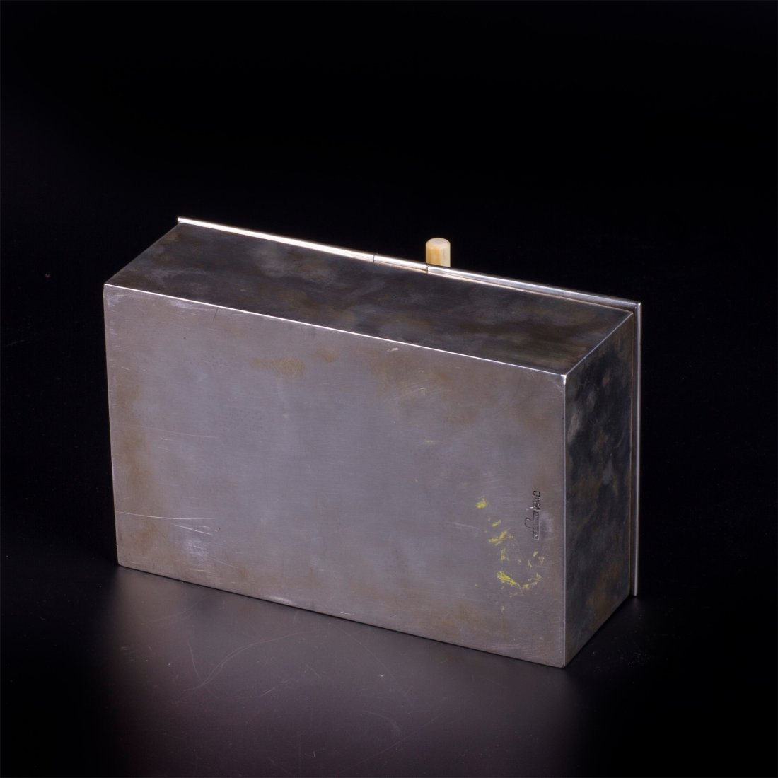 Silver and white material double lid cigar box by — image 8