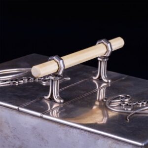 Silver and white material double lid cigar box by — image 9