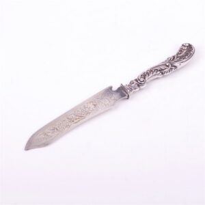 Silver dessert knife. — image 4