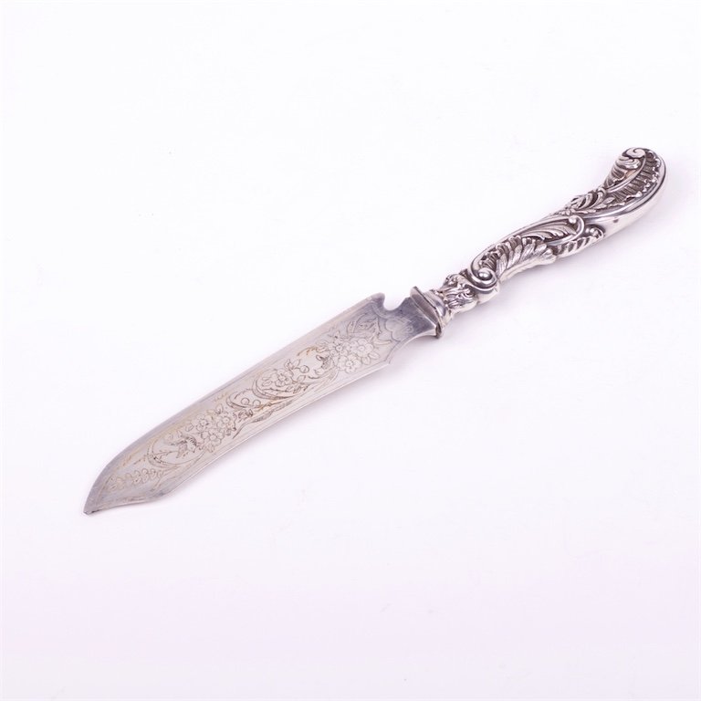 Silver dessert knife. — image 4