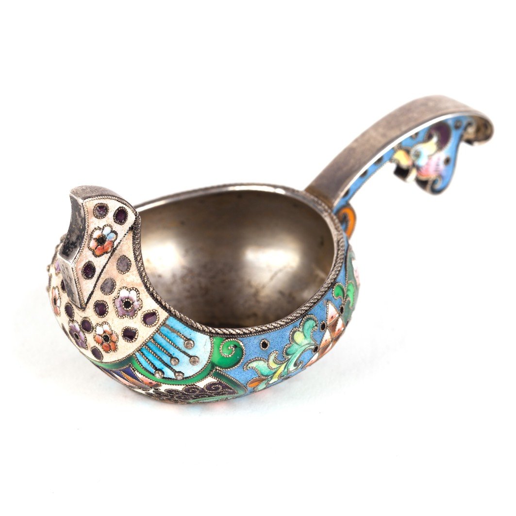 Small silver kovsh. 6 Moscow Artel of silversmiths. — image 1