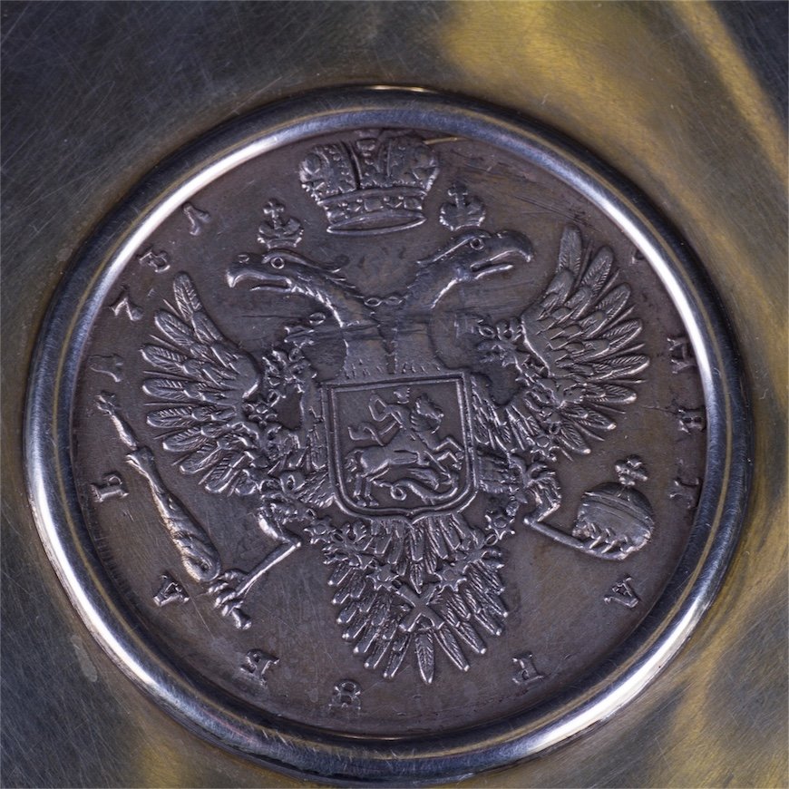 Faberge ashtray with encrusted coin of Empress Anna — image 4