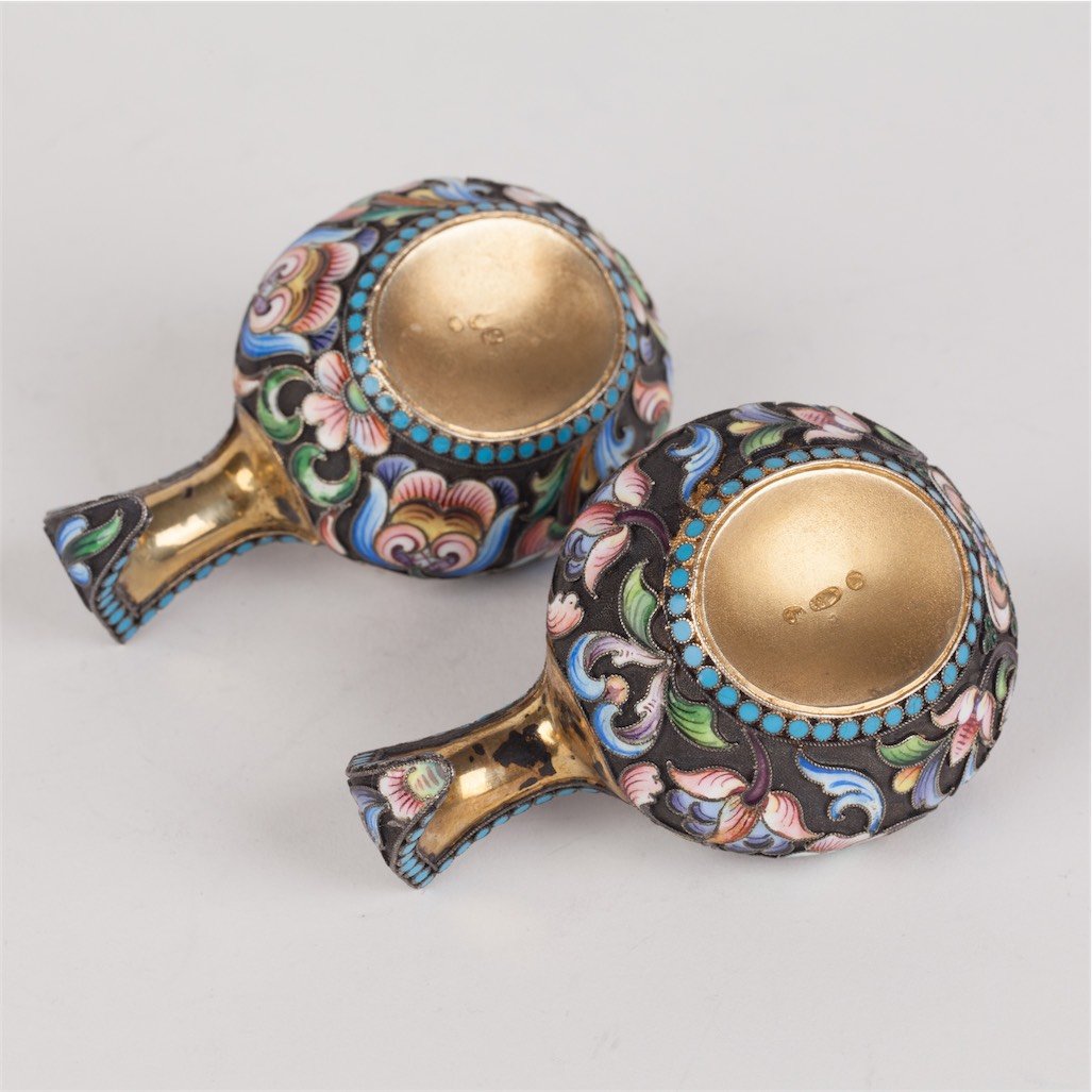 Pair of small kovshes. Moscow, 1908-1917. — image 4