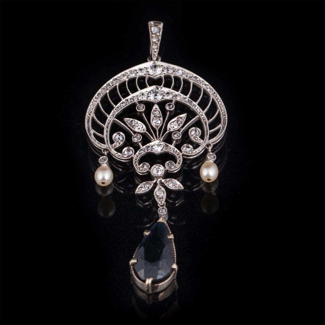 Platinum,950 pendant with diamonds and sapphires — image 1