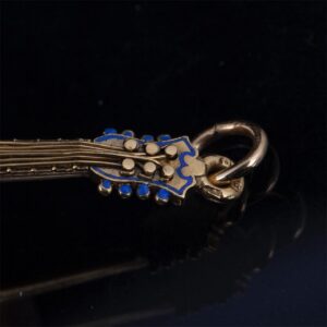 Gold, 56 pendant with enamel in a shape of "Mandoline" — image 3