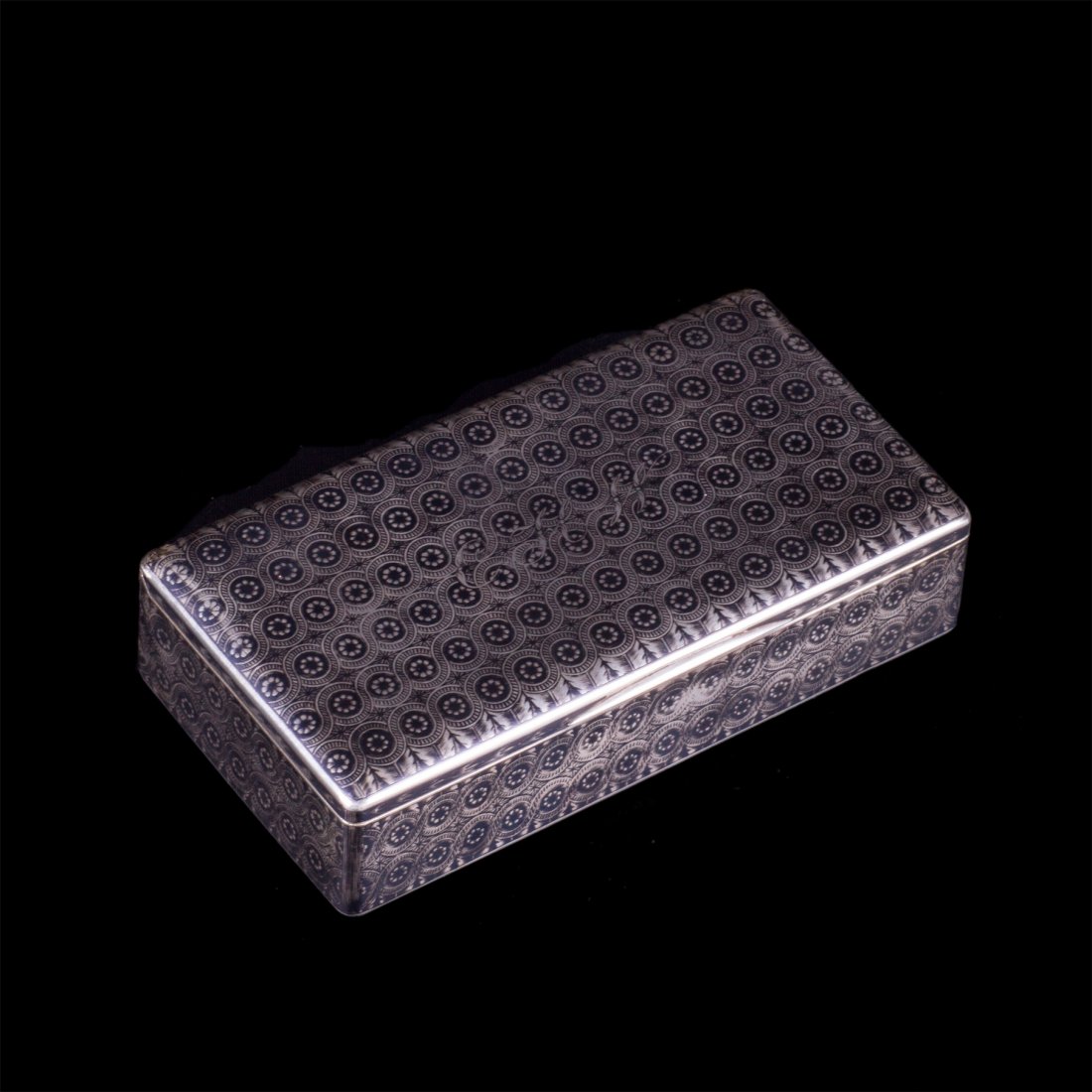 Russian silver-gilt and niello travel cigar box — image 1