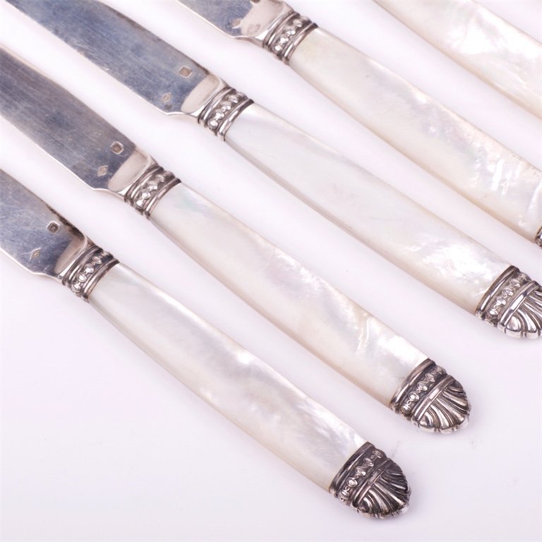 Set of 12 dessert knifes. French. — image 2