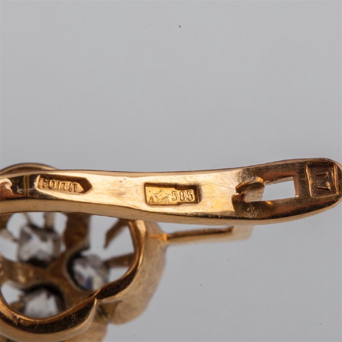 Gold, 585 earrings with diamonds and natural pearls — image 4