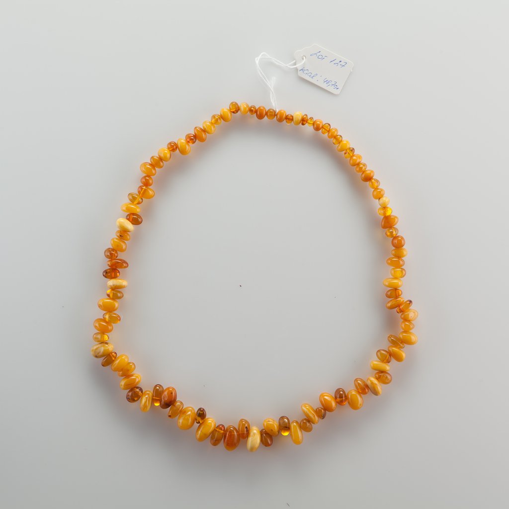 Natural Baltic Amber necklace. — image 1